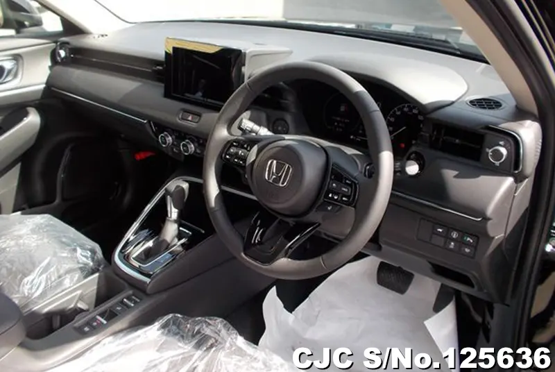 Honda Vezel in Black for Sale Image 7