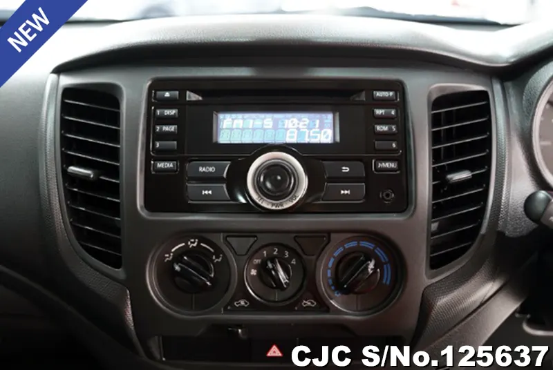 Mitsubishi Triton in White for Sale Image 6