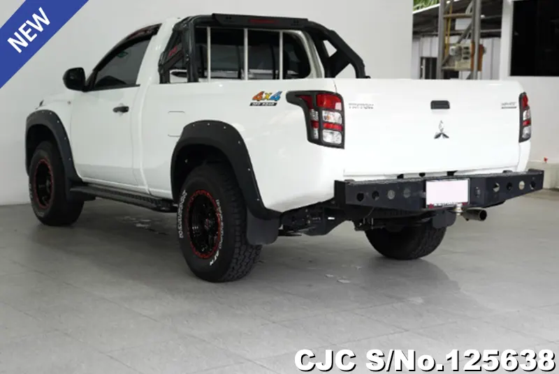 Mitsubishi Triton in White for Sale Image 1