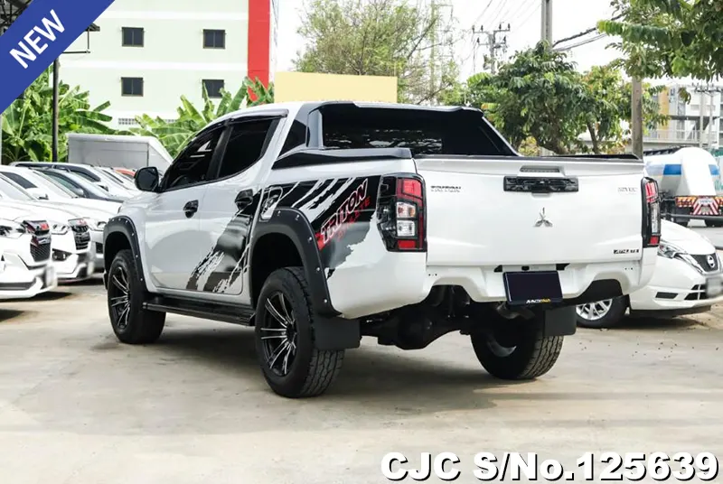 Mitsubishi Triton in White for Sale Image 1