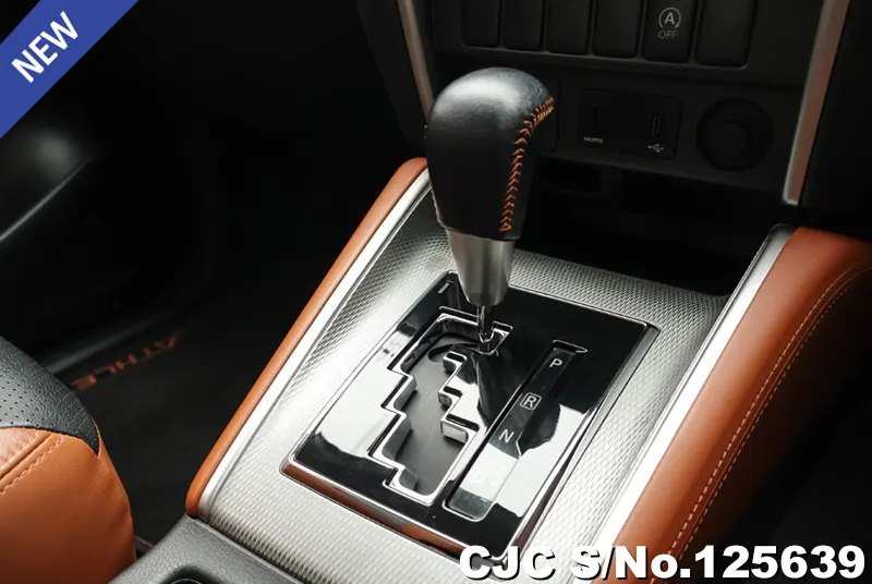 Mitsubishi Triton in White for Sale Image 12