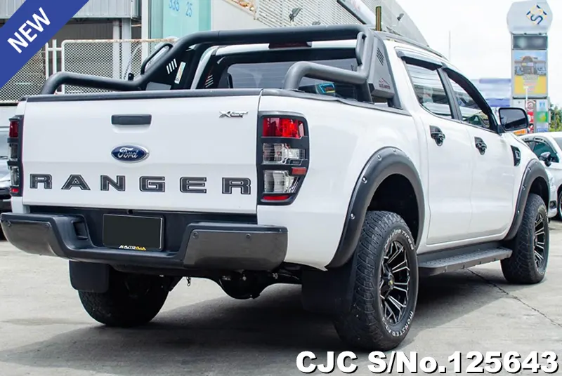 Ford Ranger in White for Sale Image 2
