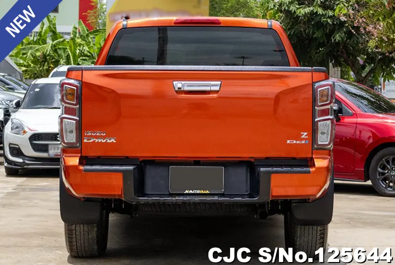 Isuzu D-Max in Orange for Sale Image 5