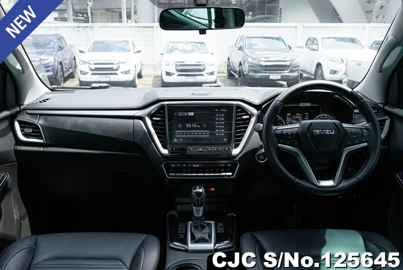 Isuzu D-Max in Gray for Sale Image 8