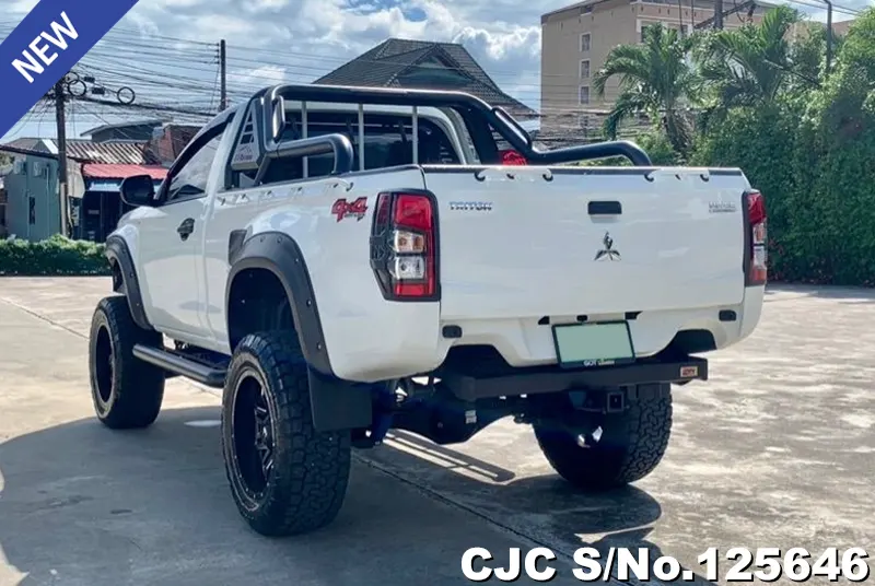 Mitsubishi Triton in White for Sale Image 1