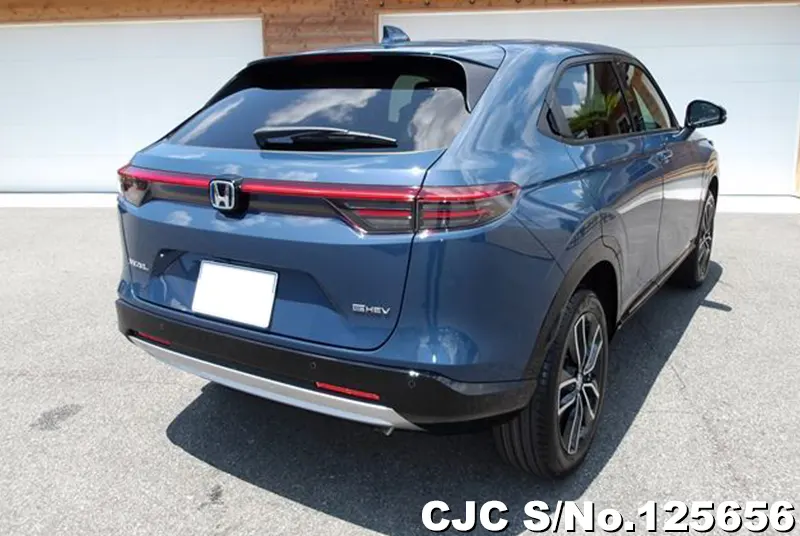 Honda Vezel in Blue for Sale Image 2