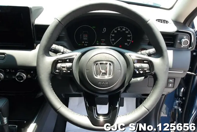 Honda Vezel in Blue for Sale Image 10