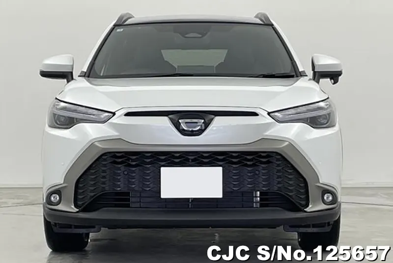 Toyota Corolla Cross in White for Sale Image 3