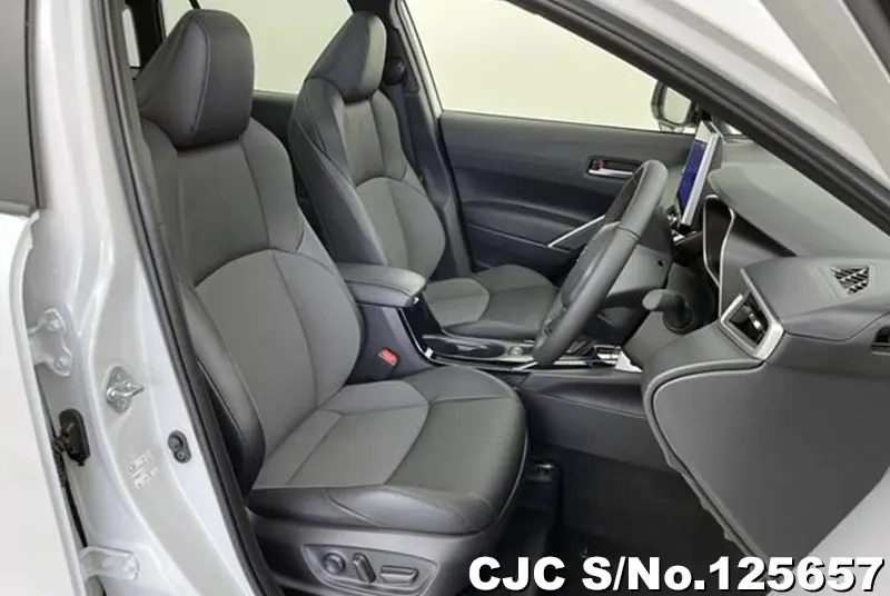Toyota Corolla Cross in White for Sale Image 7