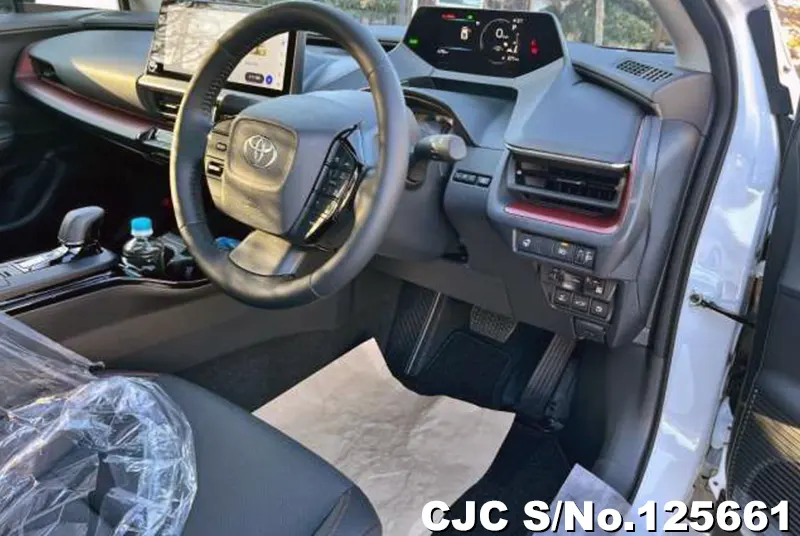 Toyota Prius in Pearl for Sale Image 7