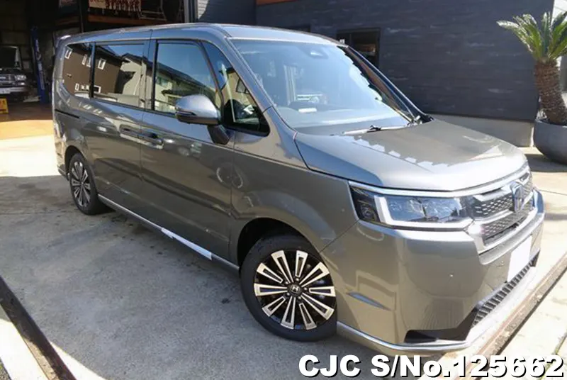 Honda / Step Wagon 2025
