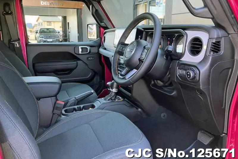 Jeep Wrangler in Pink for Sale Image 6
