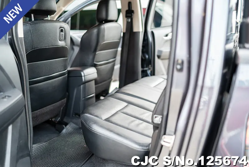 Isuzu D-Max in Gray for Sale Image 11