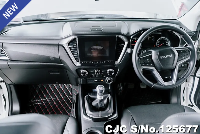 Isuzu D-Max in White for Sale Image 5