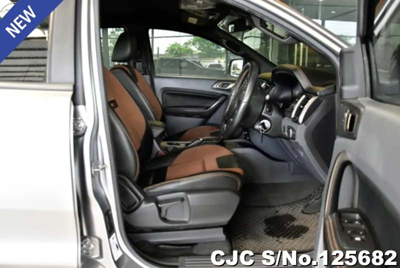 Ford Ranger in Gray for Sale Image 3