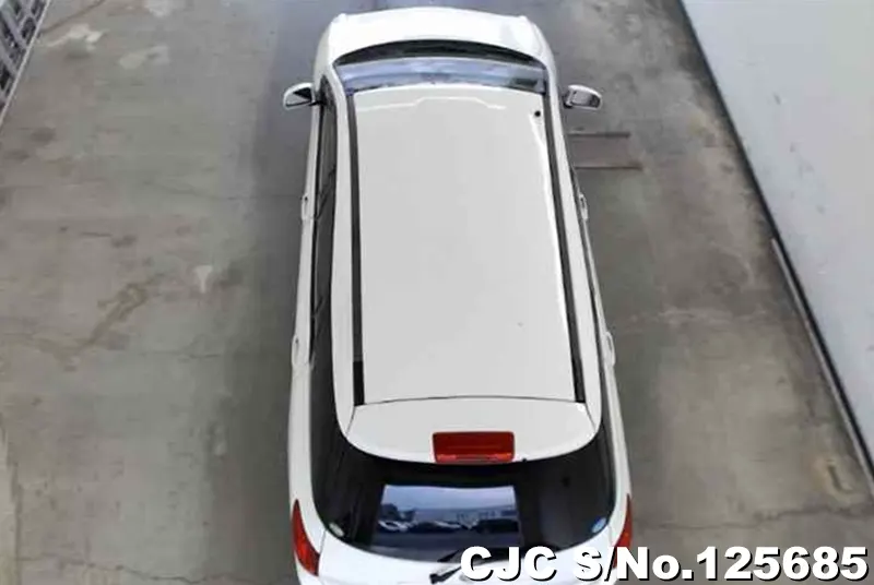 Nissan AD Van in White for Sale Image 4