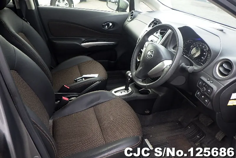 Nissan Note in Gray for Sale Image 10