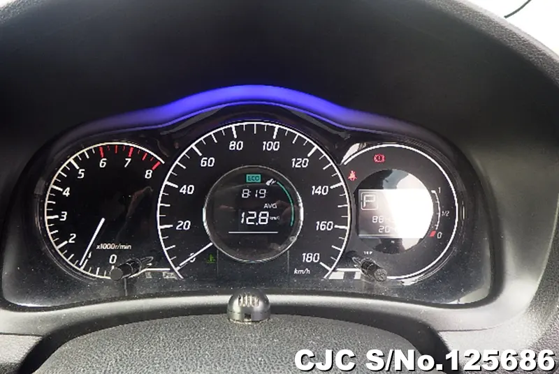 Nissan Note in Gray for Sale Image 21