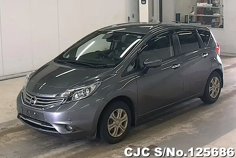 Nissan Note in Gray for Sale Image 3