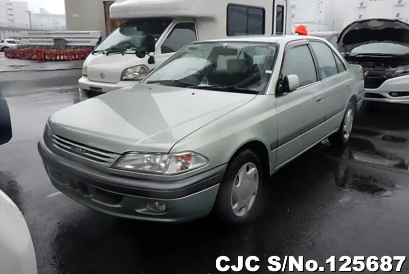 Toyota Carina in Silver for Sale Image 3