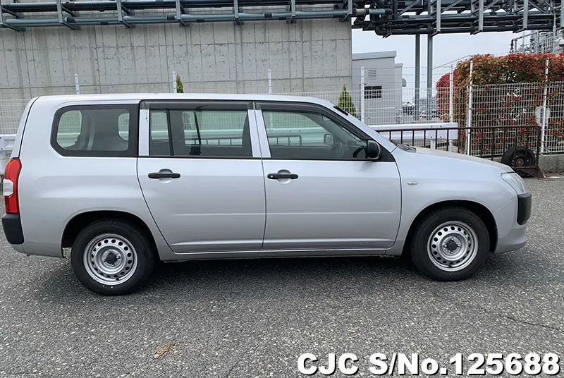 Toyota Probox in Silver for Sale Image 6