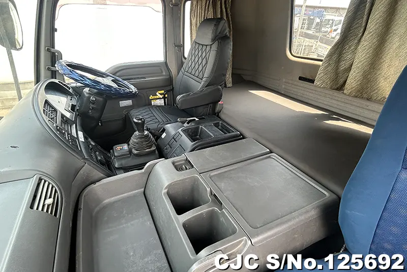 2012 Isuzu / Giga Stock No. 125692