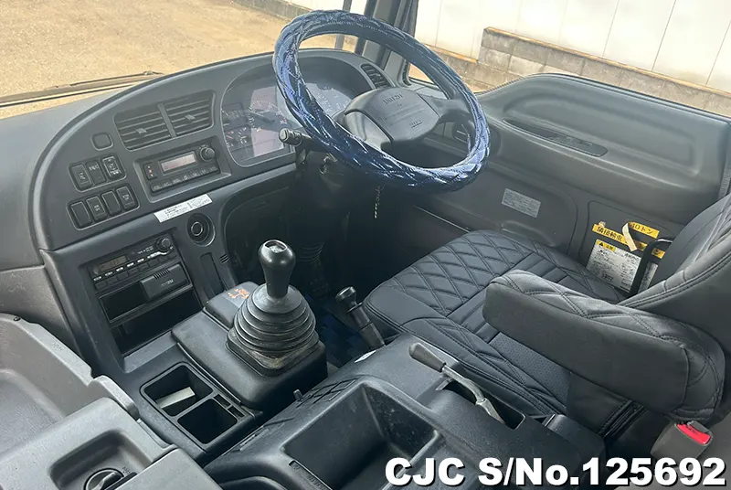 2012 Isuzu / Giga Stock No. 125692