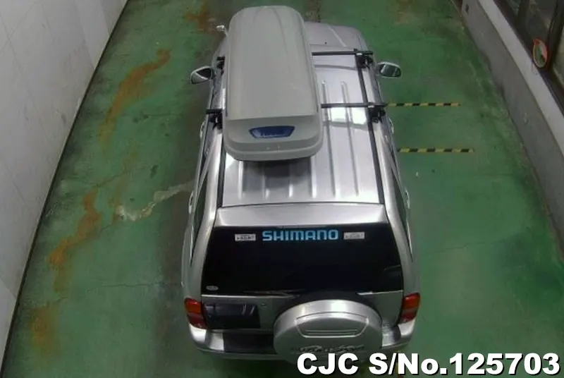 Suzuki Escudo Grand Vitara in Silver for Sale Image 4