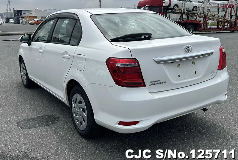 Toyota Corolla Axio in White for Sale Image 1