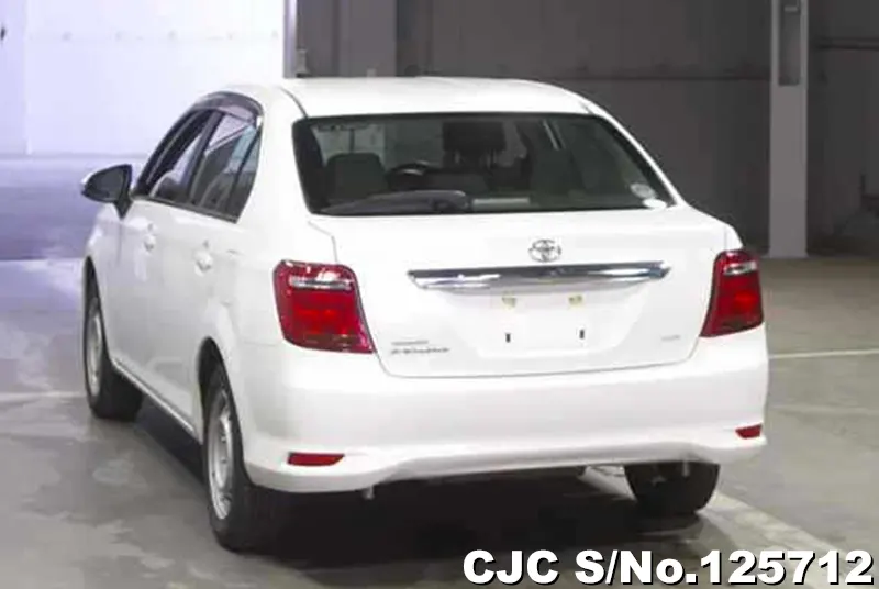 Toyota Corolla Axio in White for Sale Image 1