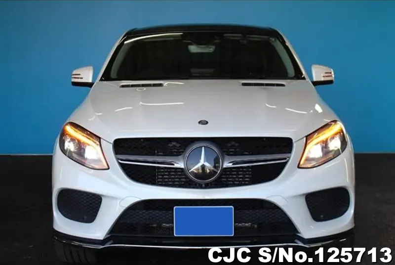 Mercedes Benz GLE Class in White for Sale Image 3