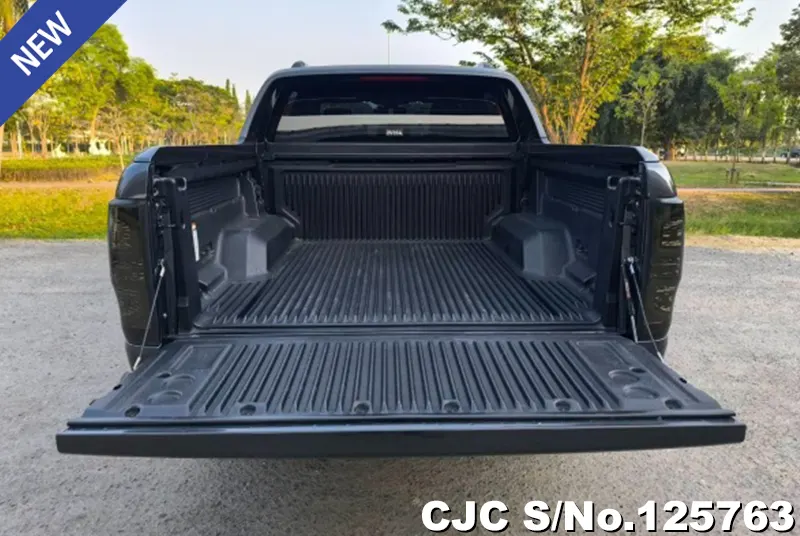 Ford Ranger in Gray for Sale Image 6