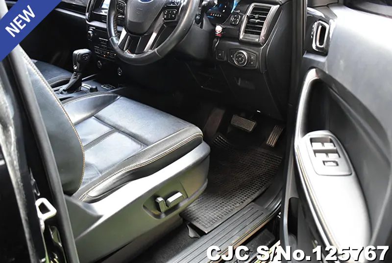 Ford Ranger in Black for Sale Image 10