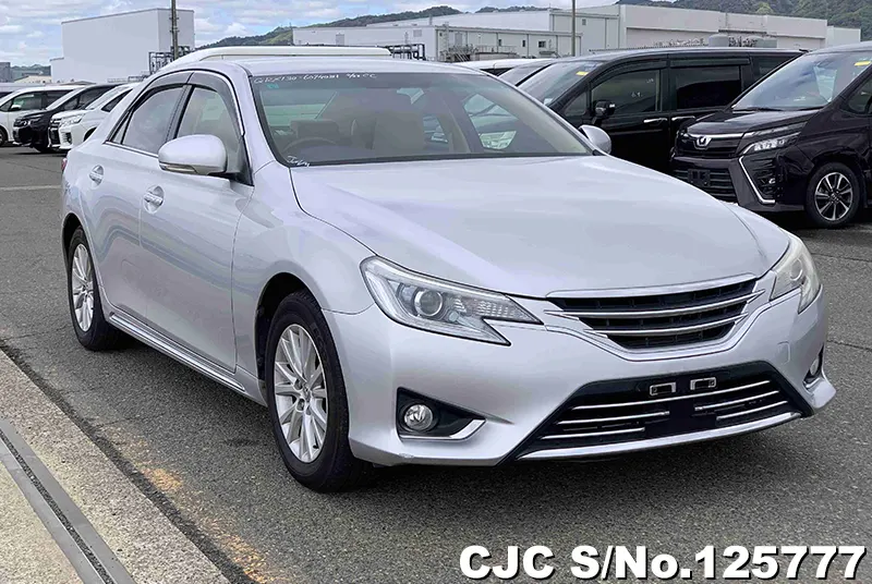 Toyota / Mark X 2015