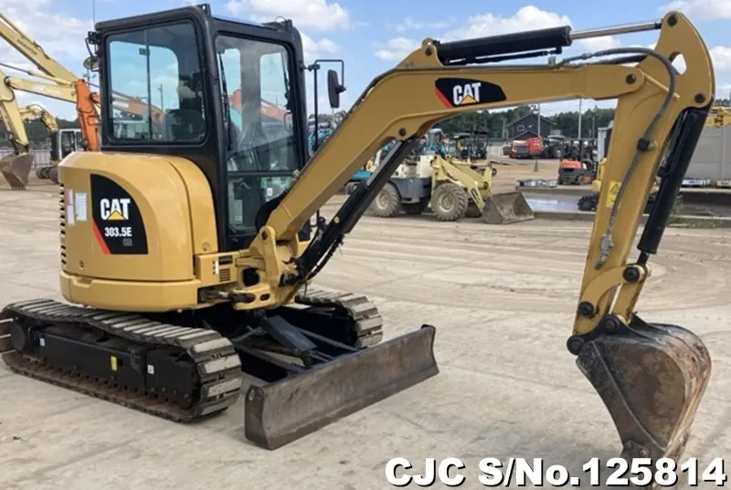 2014 Caterpillar / 303 Mini Excavator 303.5ECR