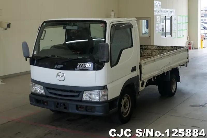 Mazda / Titan 2003