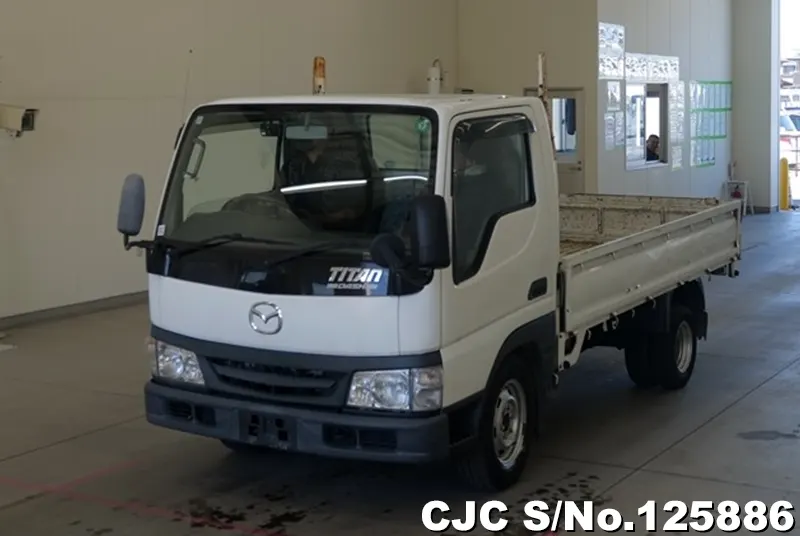 Mazda / Titan 2003