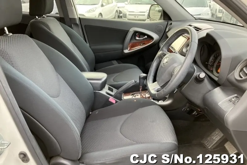 2015 Toyota / Rav4 Stock No. 125931