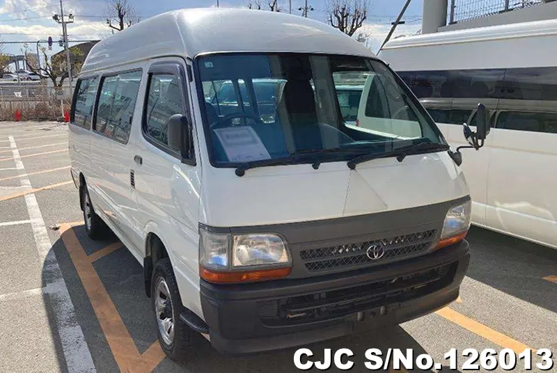 Toyota / Hiace 2004