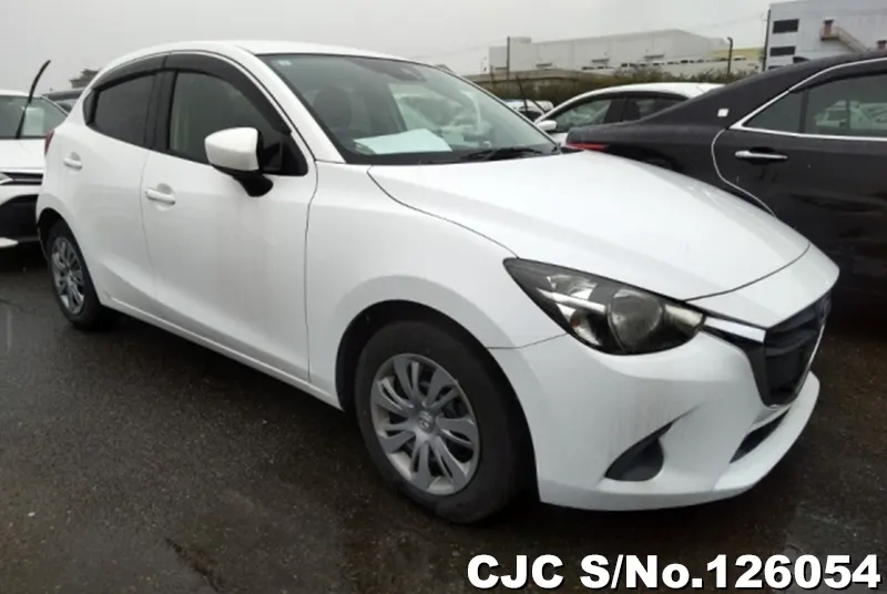 Mazda / Demio 2015