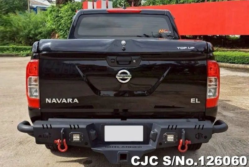 Nissan Navara in Black for Sale Image 3