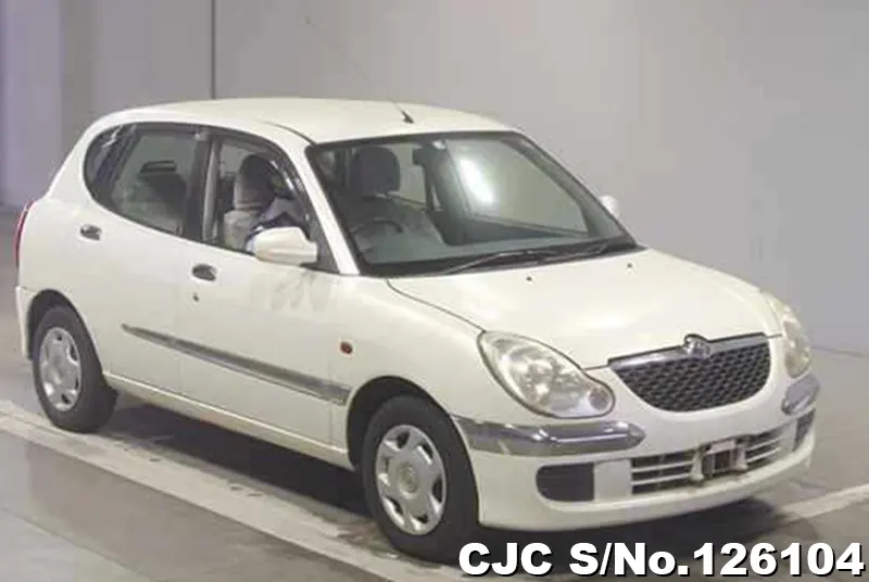 Toyota / Duet 2003