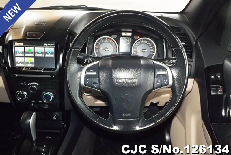 Isuzu D-Max in White for Sale Image 9