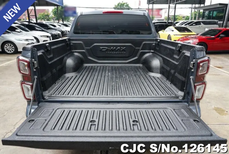 Isuzu D-Max in Gray for Sale Image 4