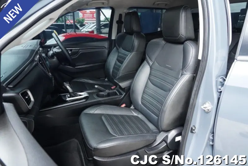 Isuzu D-Max in Gray for Sale Image 7
