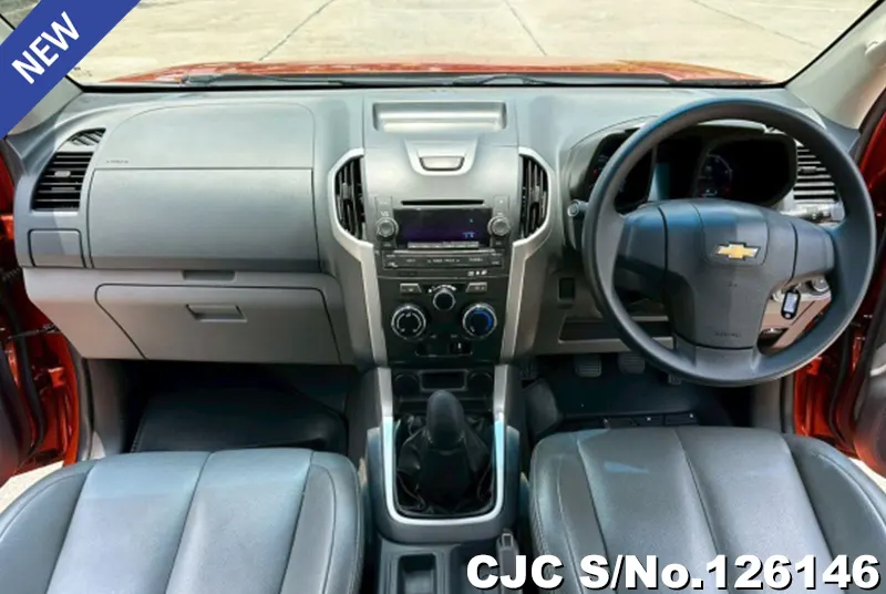 Chevrolet Colorado in Orange for Sale Image 7