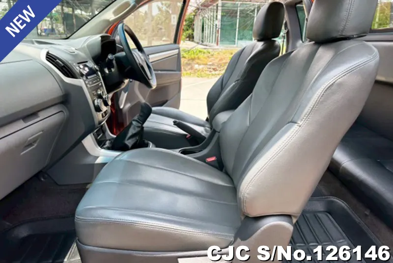 Chevrolet Colorado in Orange for Sale Image 9