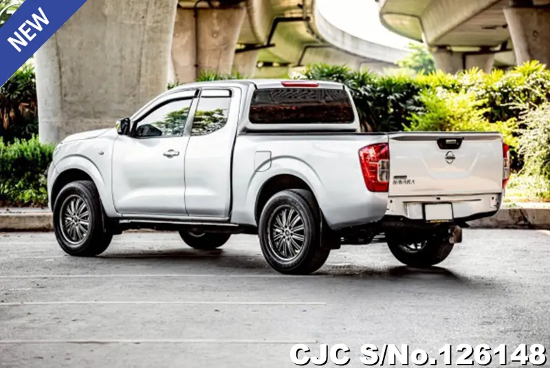 Nissan Navara in Silver for Sale Image 1