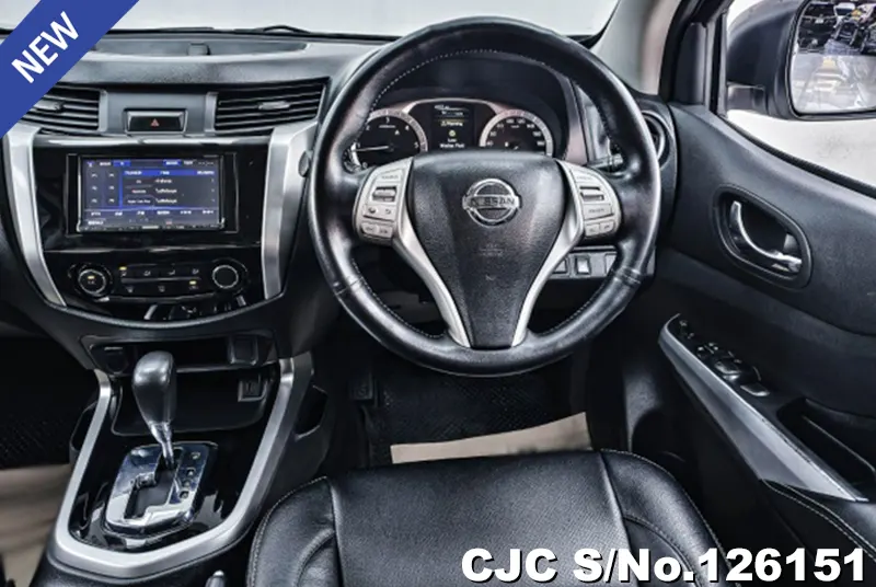 Nissan Navara in Silver for Sale Image 6