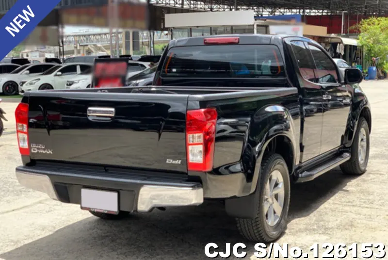Isuzu D-Max in Black for Sale Image 1